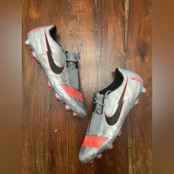 Phantom Venom Elite FG 'Metallic Grey Crimson' - Picture 1 of 1